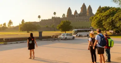 How to get there early and avoid crowds: transport options, parking, and guided vs self-guided itineraries