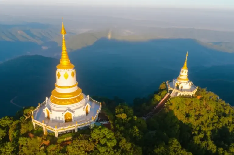 Visiting the Twin Pagodas (Phra Mahathat Naphamethanidon and Naphaphonphumisiri): History, Photo Spots and Sunrise Views