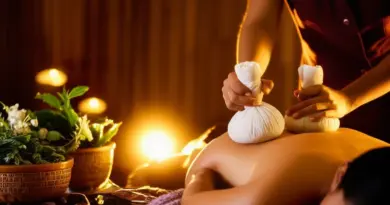 Why Lanna Herbal Compress? History, Benefits, and What to Expect from a Traditional Thai Komprèss Treatment