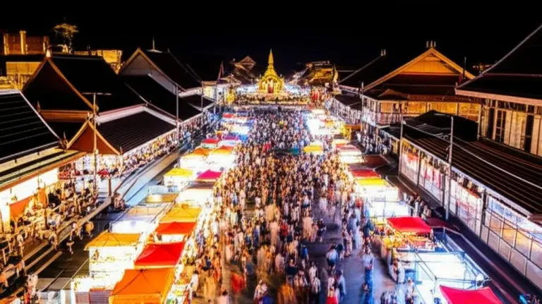 Chiang Mai After-Dark Experiences: Night Markets, Rooftop Bars, Cultural Shows, and Safe Nighttime Travel