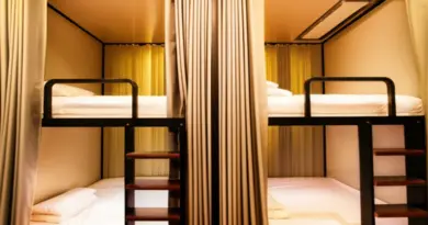 Chiang Mai 2025: Best Pod Hostels with Privacy Curtains Near Nimman for Solo Travelers and Digital Nomads
