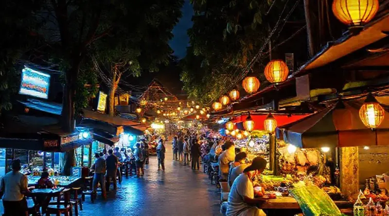 Best Neighborhoods for Craft Beer and BBQ in Chiang Mai — Where to Go by Night Market, Nimman, Old City, and Riverside