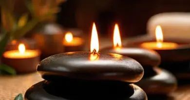 Hot Stone vs Herbal Compress 2025: Which Chiang Mai Massage Should You Book — Benefits, Differences, Prices, and Where to Go