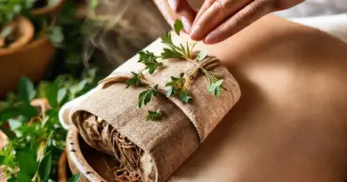 What Is a Herbal Compress Massage? Ingredients, Healing Traditions, Benefits, and Who Gains the Most